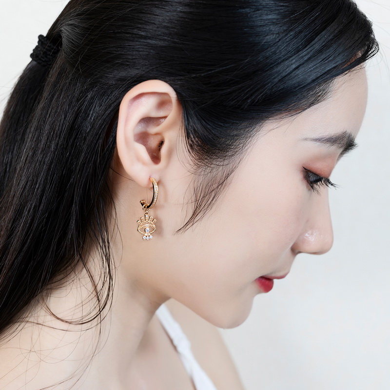 Asymmetric Earrings Jewelry Unique Hand & Eye Cute Silver Bli ( (4)